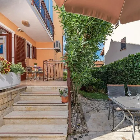 Apartment Feniks