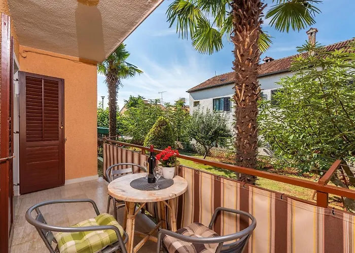 Feniks Διαμέρισμα Πόρετς